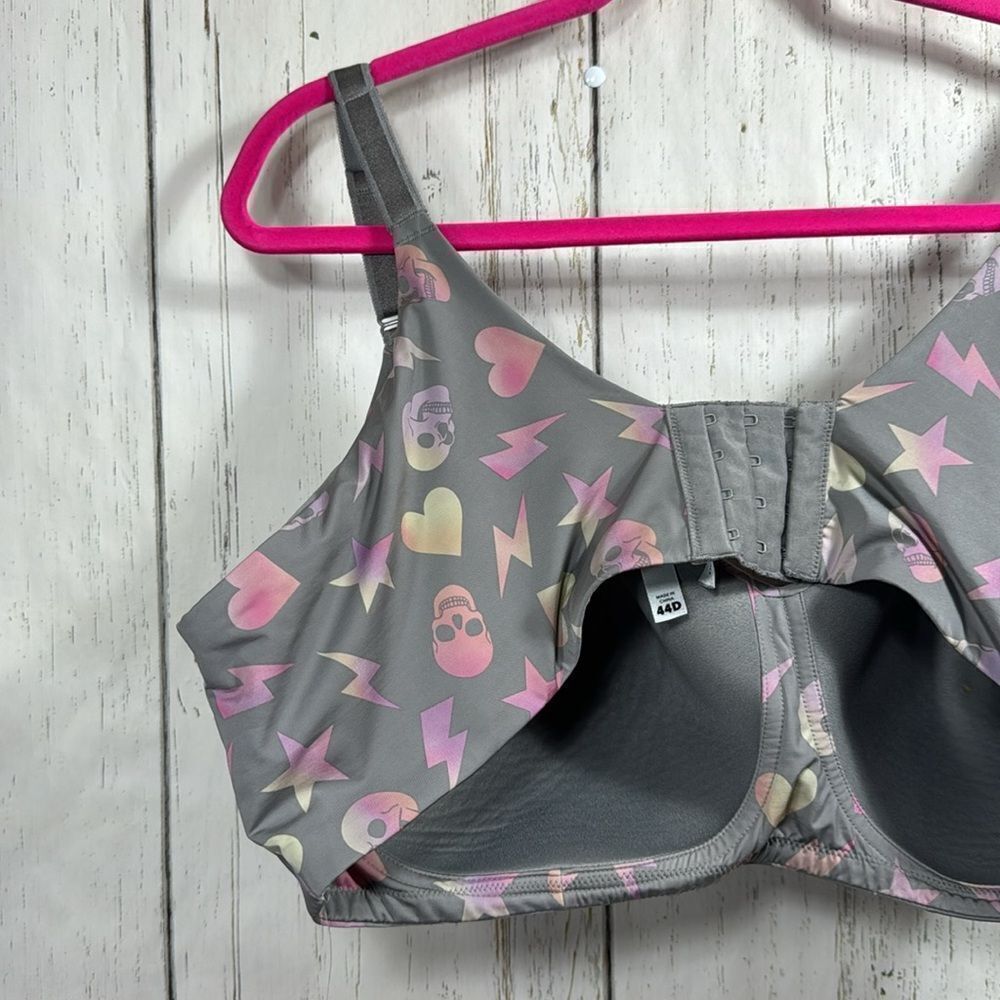 Torrid Curve Womens Wireless Gray Pink Skull Print Bra - Picture 13 of 14
